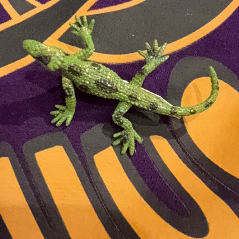 Glitter Lizard brooch -handmade pin